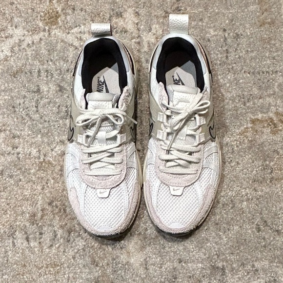 Nike V2K run sneakers - Picture 6 of 10